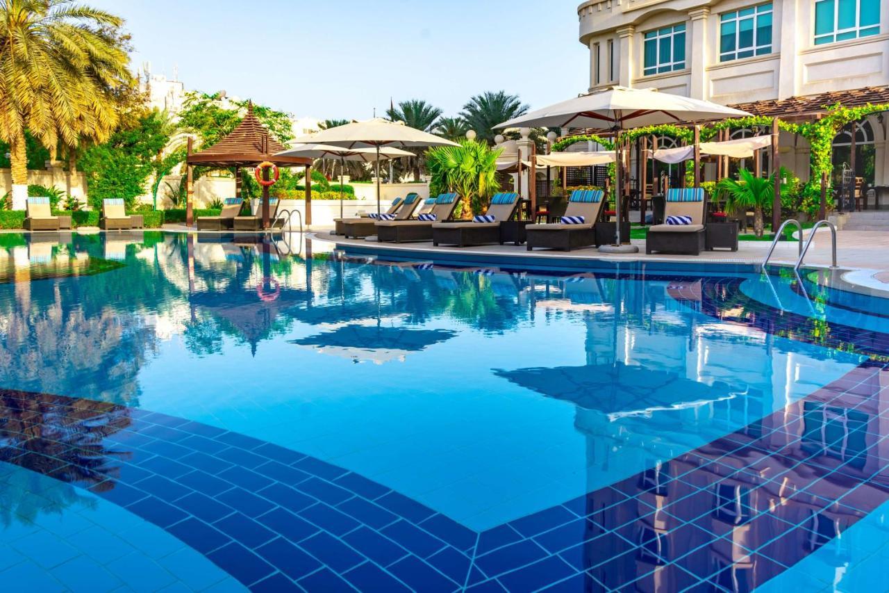 Radisson Blu Hotel, Muscat Ngoại thất bức ảnh