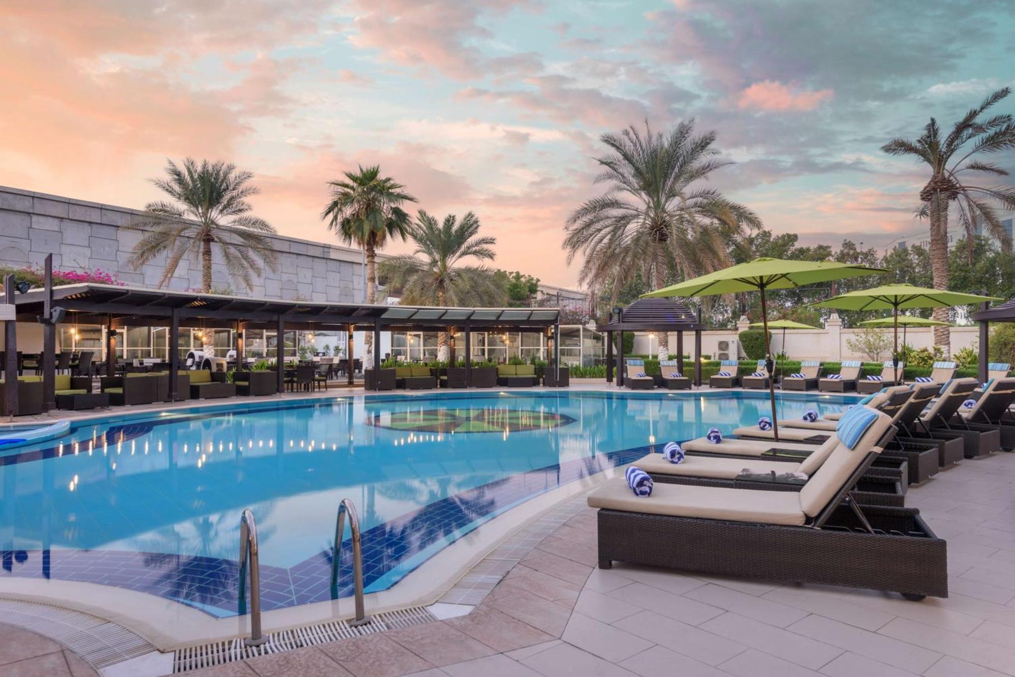 Radisson Blu Hotel, Muscat Ngoại thất bức ảnh