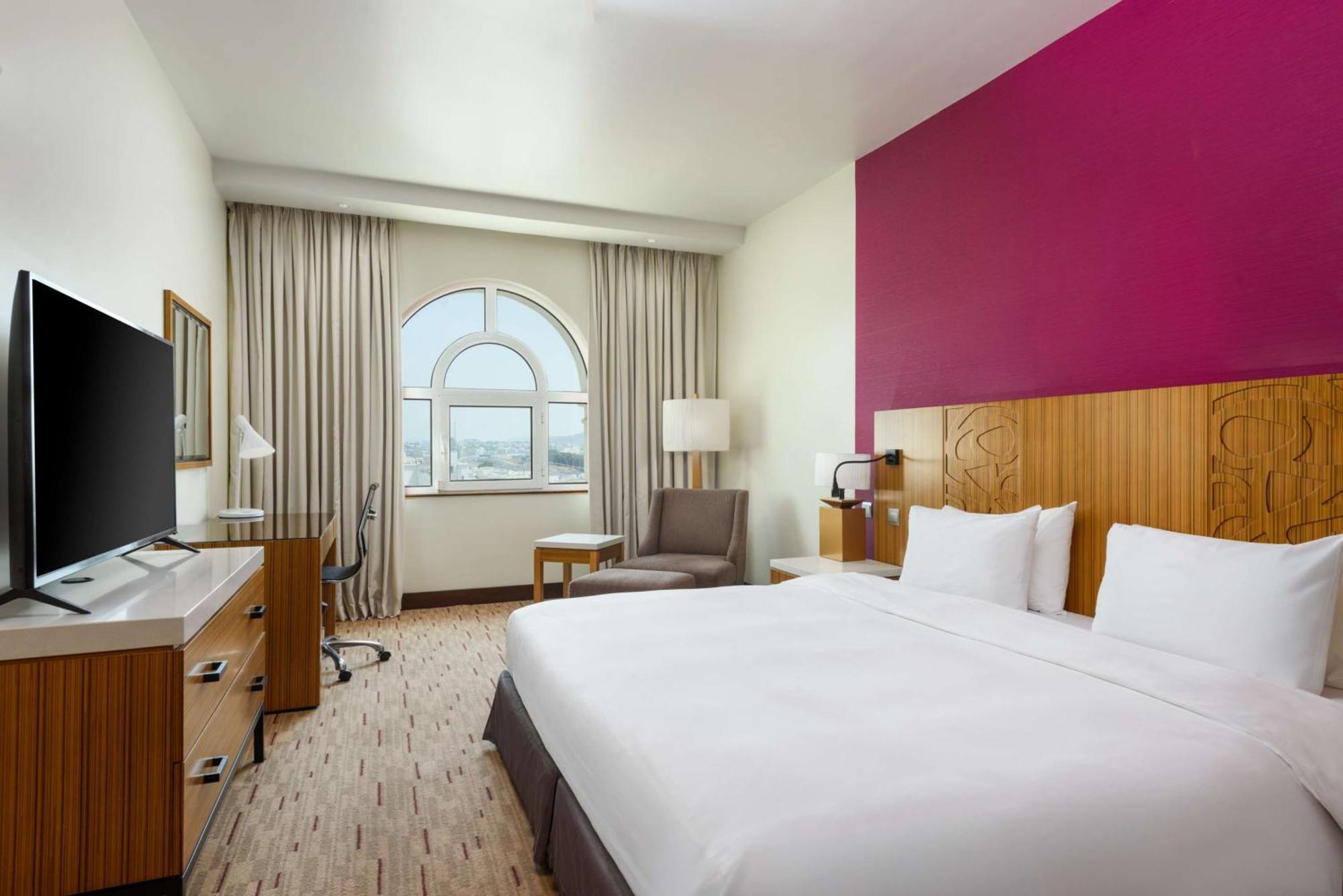 Radisson Blu Hotel, Muscat Ngoại thất bức ảnh