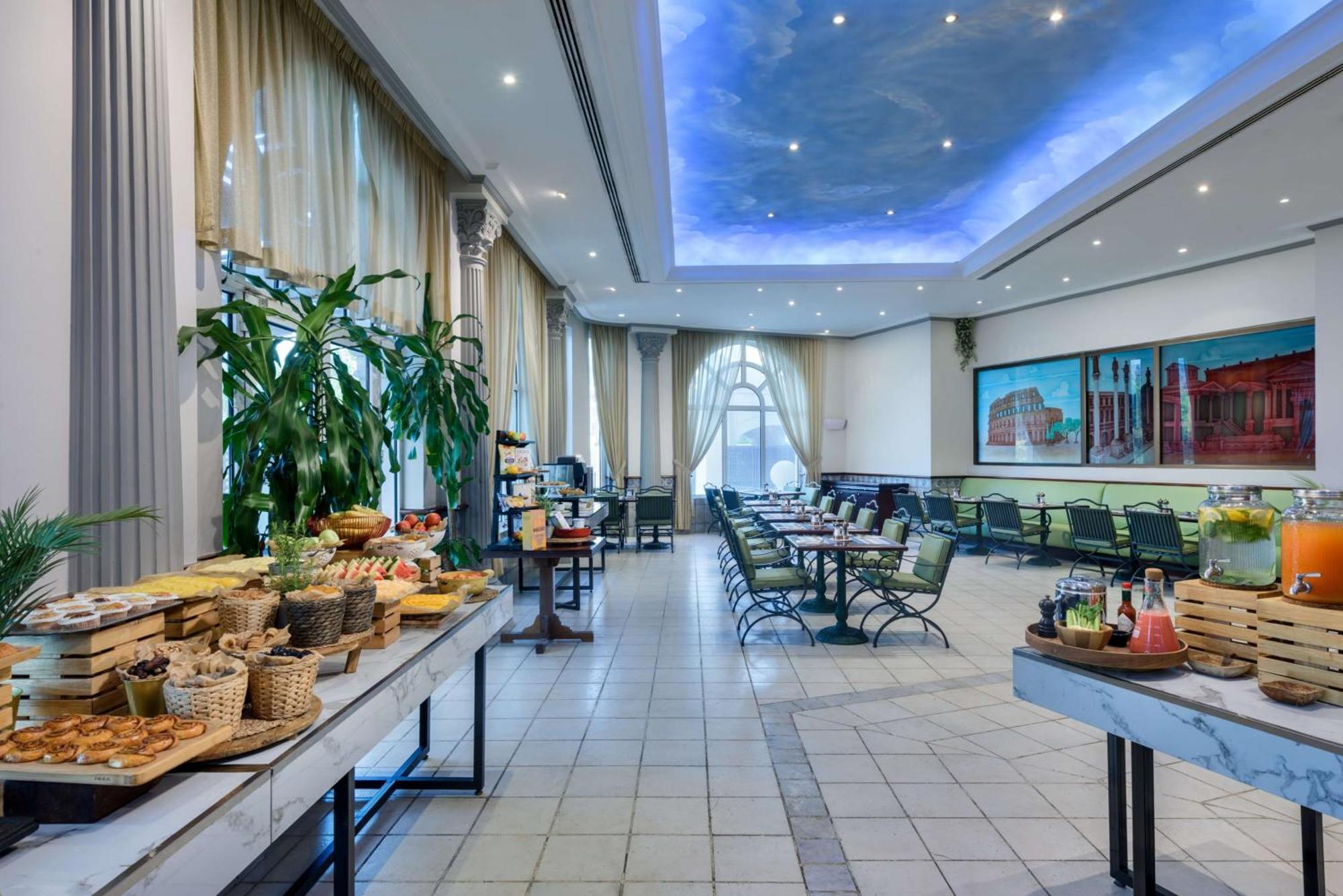 Radisson Blu Hotel, Muscat Ngoại thất bức ảnh